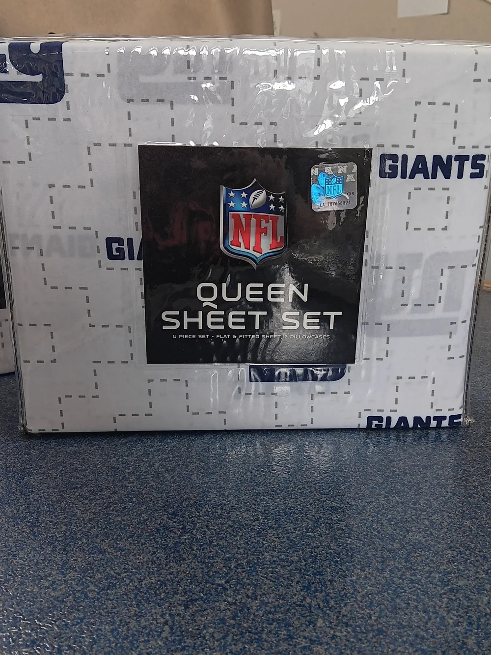 NFL Queen Sheet Set - White with Navy 'NY Giants' Accents 🏟 🏈